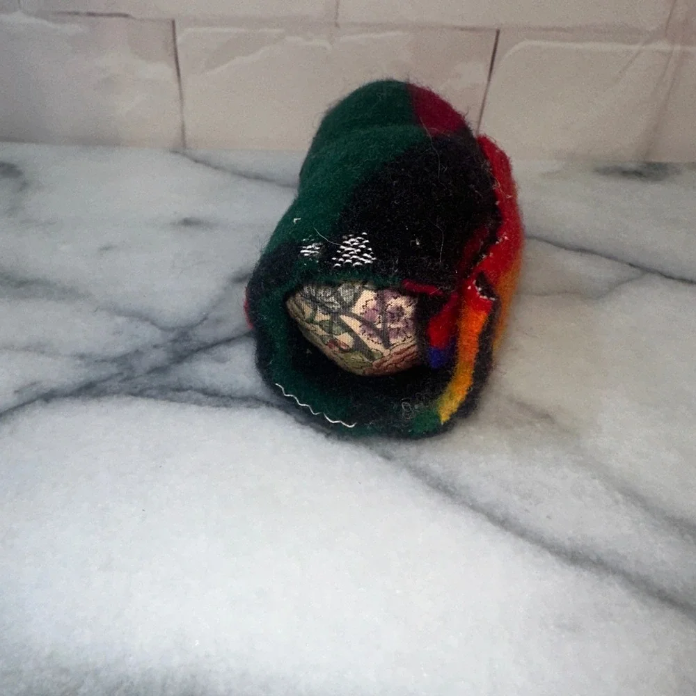 Vintage Native American Style Cloth Doll Wool Felt Rainbow Blanket Beaded 5in